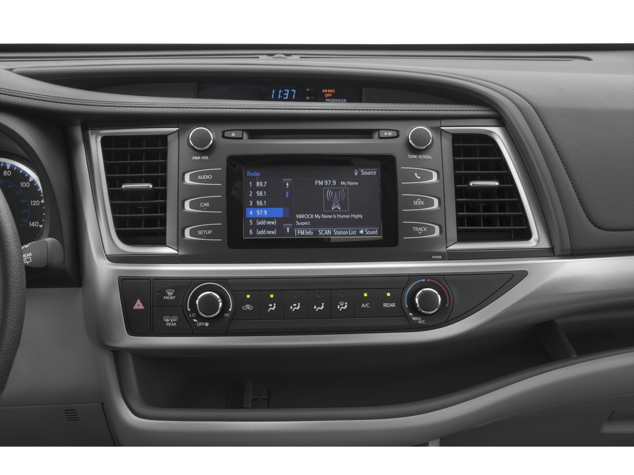 2019 Toyota Highlander LE I4 FWD