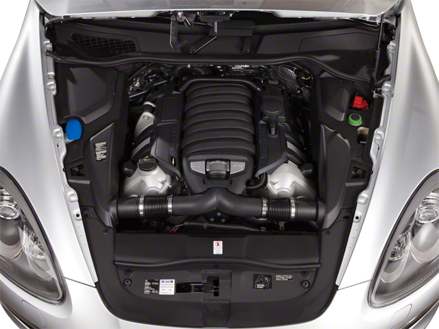 2013 Porsche CAYENNE AWD