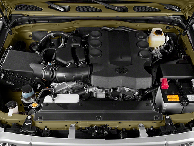 2014 Toyota FJ Cruiser BASE