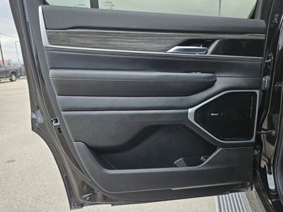 2022 Jeep Wagoneer Series III