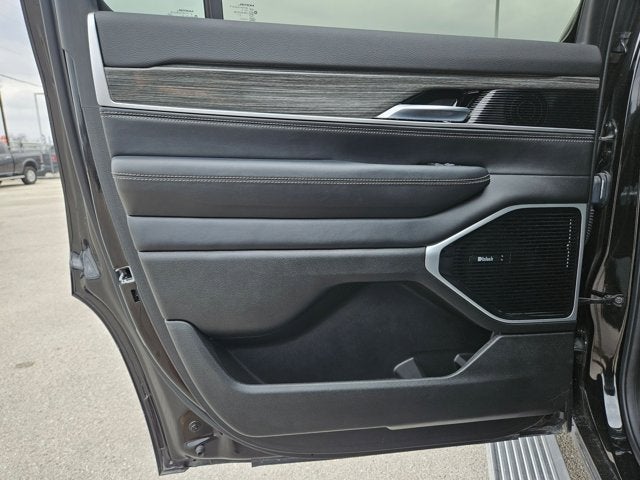 2022 Jeep Wagoneer Series III