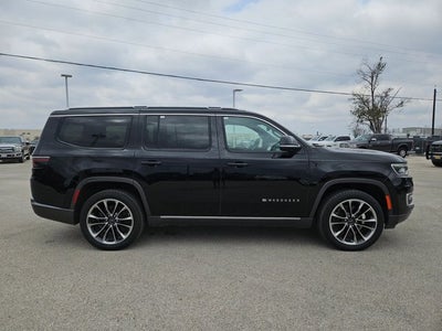 2022 Jeep Wagoneer Series III