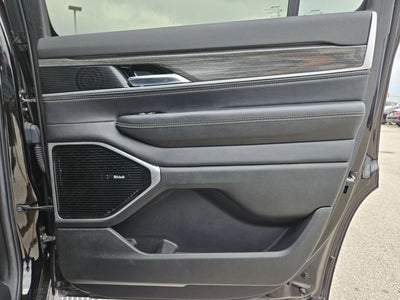 2022 Jeep Wagoneer Series III