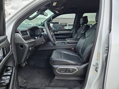 2023 Jeep Wagoneer Series III