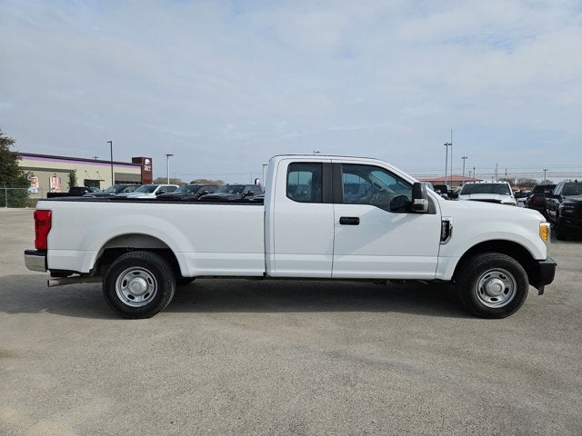 2017 Ford Super Duty F-250 SRW XL