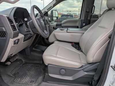 2022 Ford Super Duty F-350 DRW XL