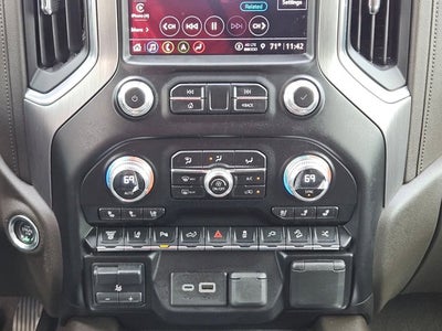 2023 GMC Sierra 2500HD Denali