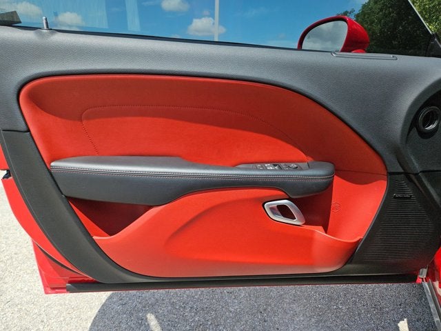 2016 Dodge Challenger 392 Hemi Scat Pack Shaker