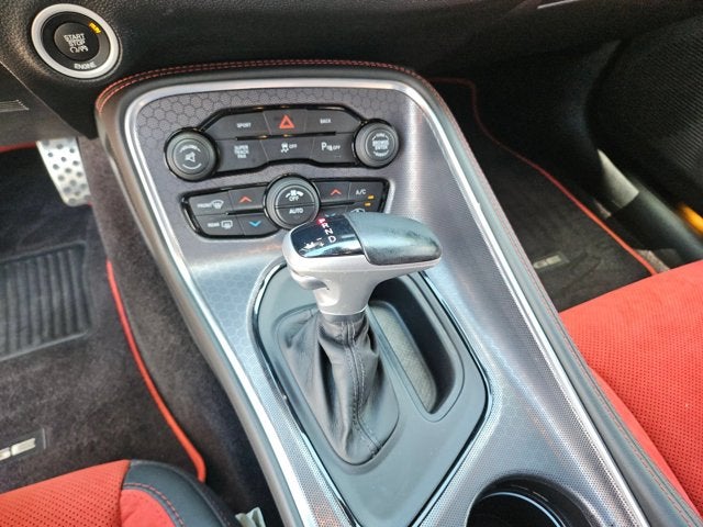 2016 Dodge Challenger 392 Hemi Scat Pack Shaker