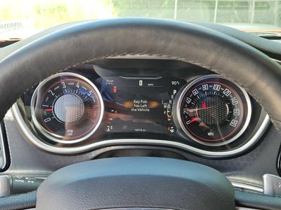 2016 Dodge Challenger 392 Hemi Scat Pack Shaker