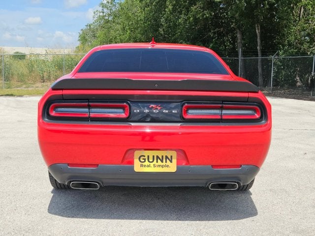 2016 Dodge Challenger 392 Hemi Scat Pack Shaker