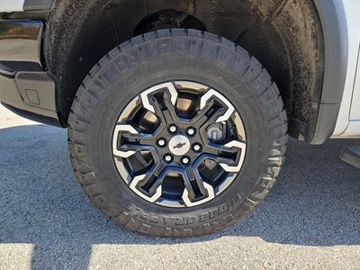 2024 Chevrolet Silverado 1500 ZR2