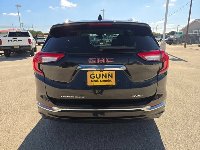 2023 GMC Terrain Denali