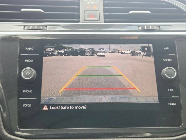2022 Volkswagen Tiguan SE R-Line Black