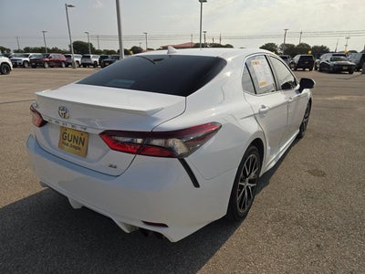 2022 Toyota Camry Base