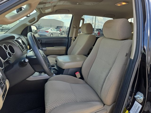 2013 Toyota Tundra 2WD Truck CrewMax 4.6L V8 6-Spd AT (Natl)