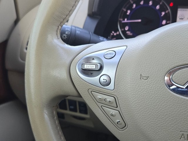 2014 INFINITI QX70 RWD 4dr