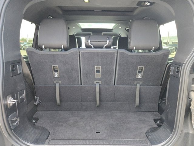 2024 Land Rover Defender X-Dynamic SE