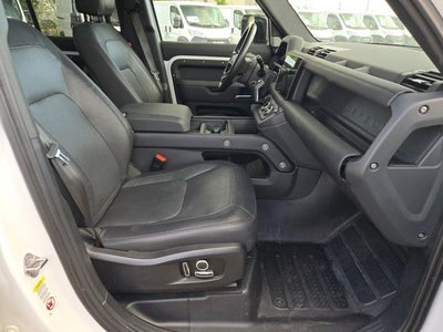 2024 Land Rover Defender X-Dynamic SE