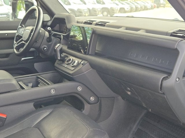 2024 Land Rover Defender X-Dynamic SE