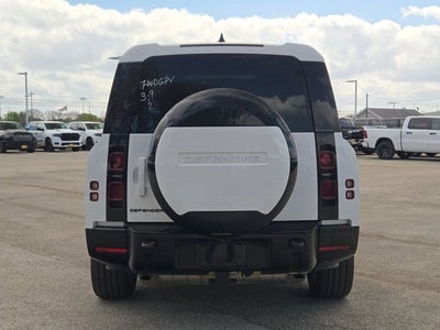 2024 Land Rover Defender X-Dynamic SE