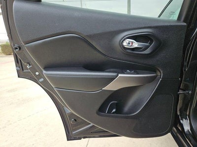 2021 Jeep Cherokee Latitude FWD