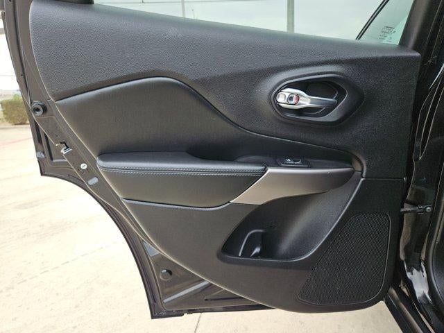 2021 Jeep Cherokee Latitude FWD