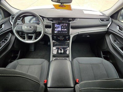 2024 Jeep Grand Cherokee Laredo