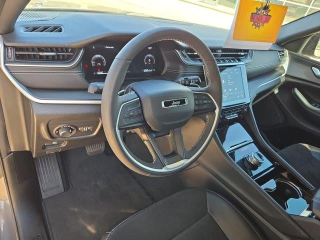 2023 Jeep Grand Cherokee L Altitude - Photo 10