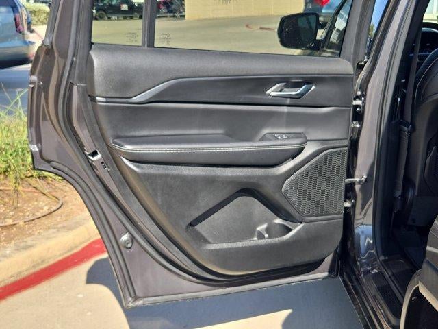 2023 Jeep Grand Cherokee L Altitude - Photo 13