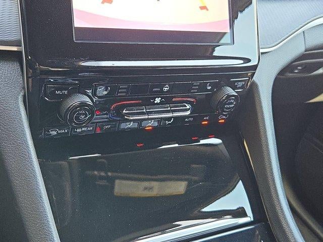 2023 Jeep Grand Cherokee L Altitude - Photo 16