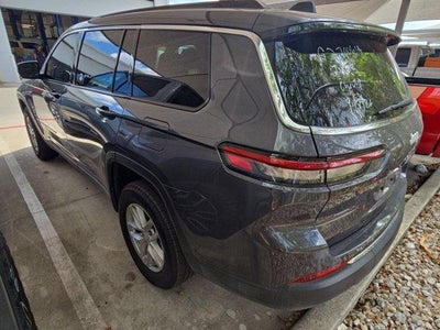2025 Jeep Grand Cherokee L Laredo 4x2