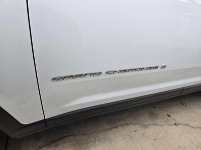 2023 Jeep Grand Cherokee L Laredo 4x4