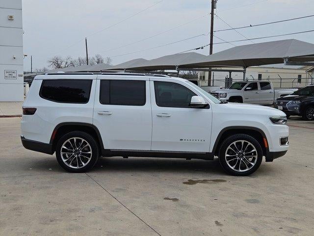 2022 Jeep Wagoneer Series III 4x2