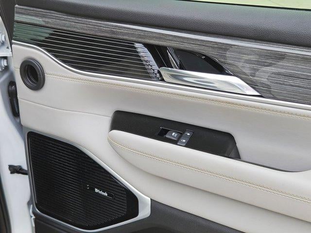 2022 Jeep Wagoneer Series III 4x2