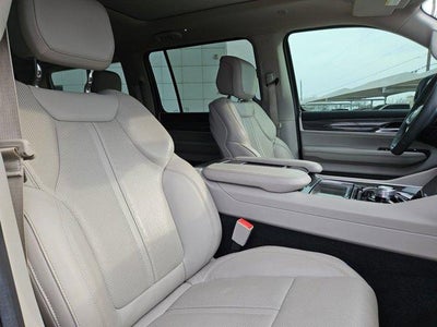 2022 Jeep Wagoneer Series III 4x2