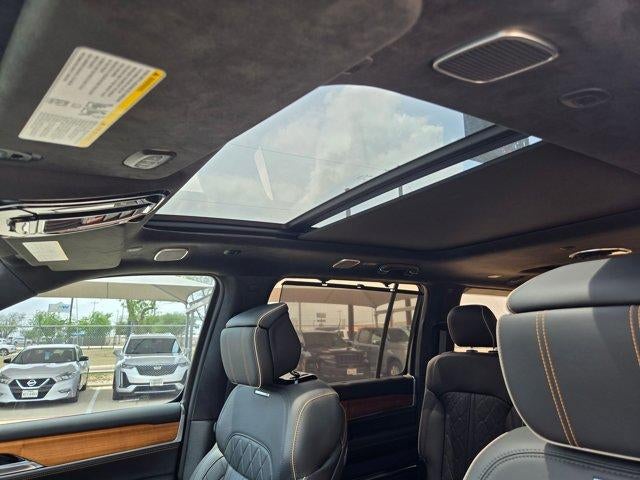 2024 Jeep Grand Wagoneer Series III