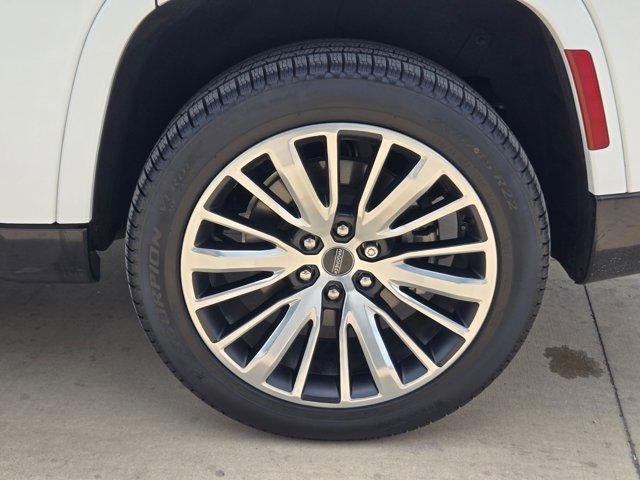 2024 Jeep Grand Wagoneer Series III