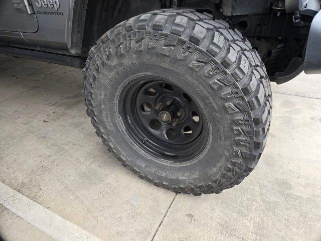 2020 Jeep Gladiator Overland 4X4