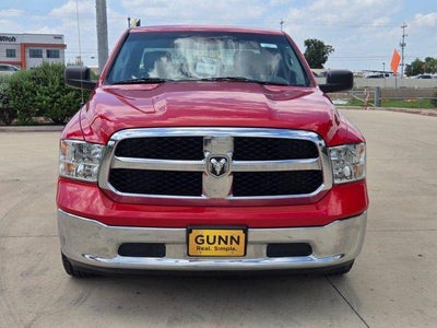 2019 RAM 1500 Classic SLT Crew Cab 4x2 6'4" Box