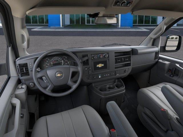 2027 Chevrolet Express Passenger 2500 Regular Wheelbase Rear-Wheel Drive 1LS