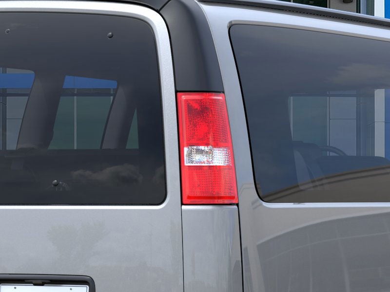 2024 Chevrolet Express Passenger 3500 3500 Extended Wheelbase Rear-Wheel Drive 1LS