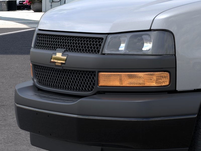 2024 Chevrolet Express Passenger 3500 3500 Extended Wheelbase Rear-Wheel Drive 1LS