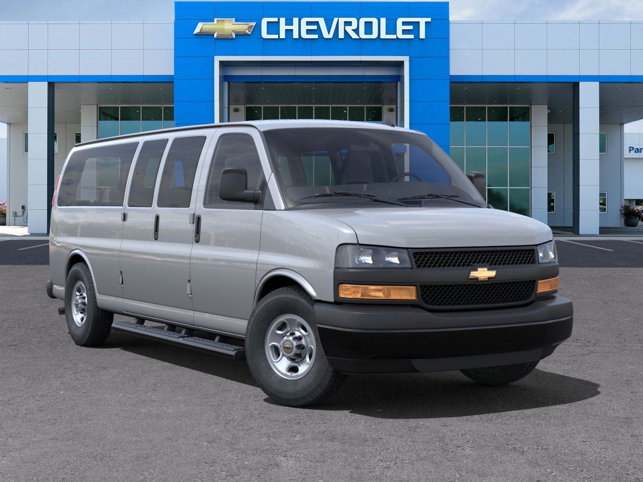 2024 Chevrolet Express Passenger 3500 3500 Extended Wheelbase Rear-Wheel Drive 1LS
