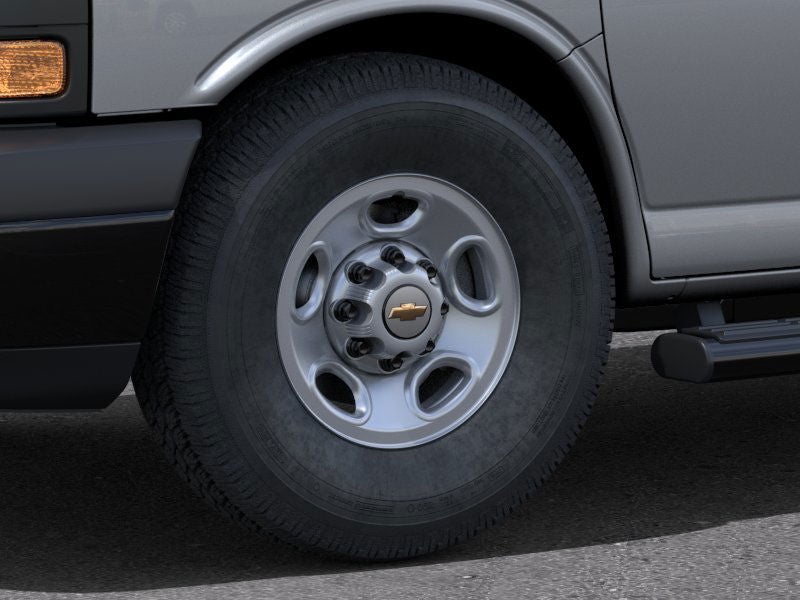 2024 Chevrolet Express Passenger 3500 3500 Extended Wheelbase Rear-Wheel Drive 1LS