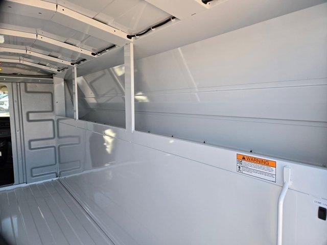 2025 Chevrolet Express Cutaway 3500 3500 Van 139"
