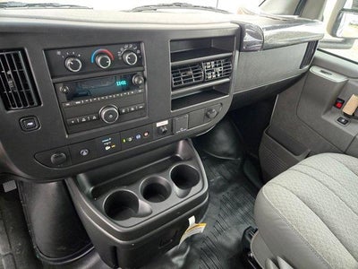 2025 Chevrolet Express Cutaway 3500 3500 Van 139"