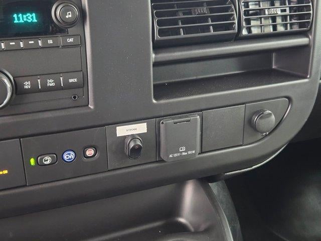 2025 Chevrolet Express Cutaway 3500 3500 Van 139"