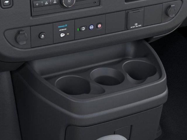 2025 Chevrolet Express Cutaway 3500 3500 Van 139"