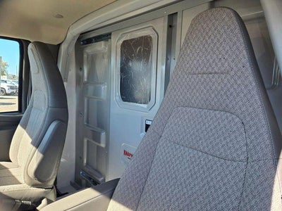 2025 Chevrolet Express Cutaway 3500 3500 Van 139"